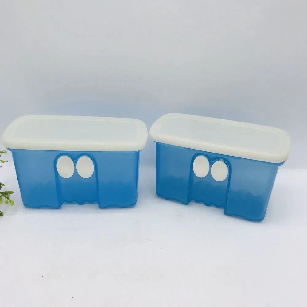 Vintage Tupperware Fridgesmart Mini Set Of 2-1 1/2c Vented Containers Blue White